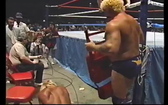 Harley race discount vs hulk hogan