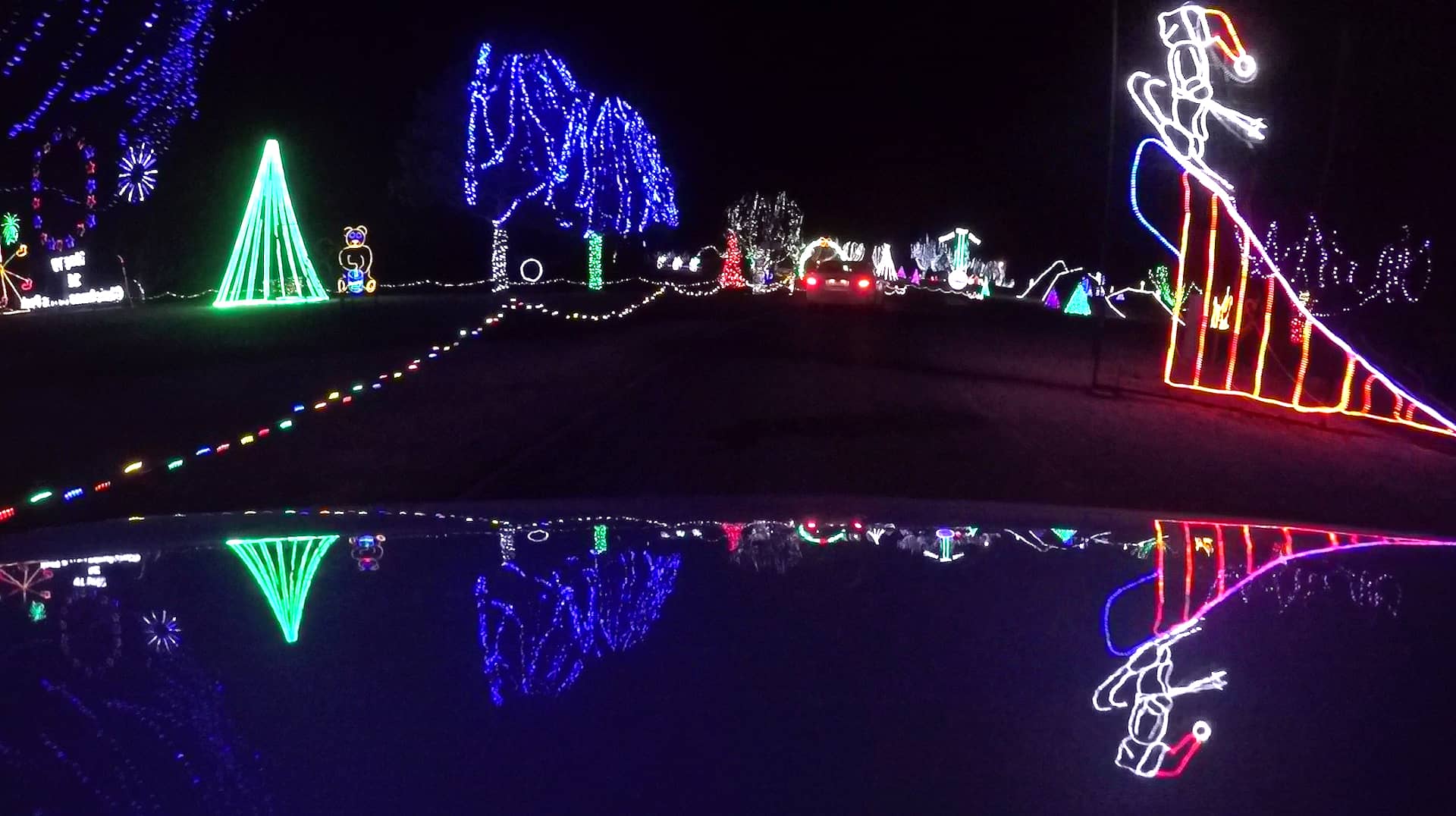 Video Ride along for a colorful tour of the Longview Lake Christmas