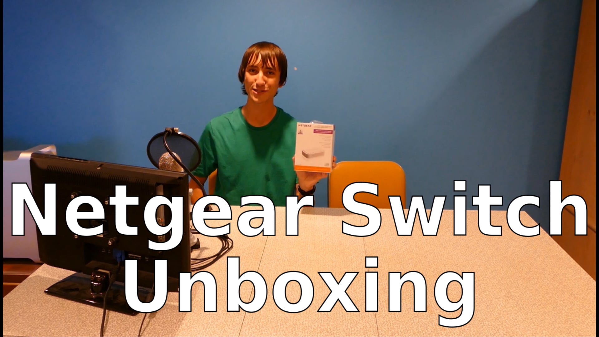 Netgear Ethernet Switch Unboxing