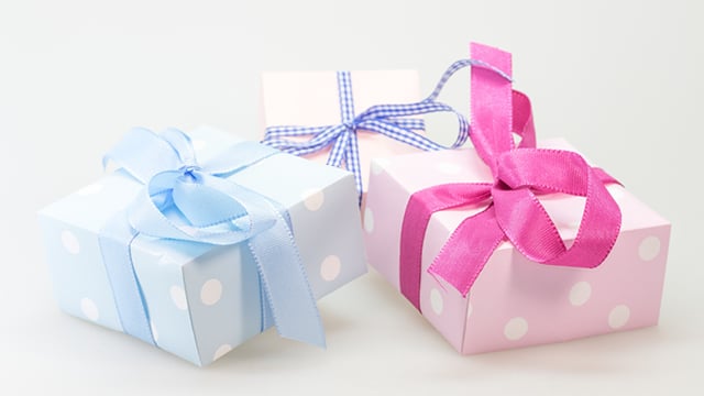 29 Die Dankbarkeitspäckchen packen