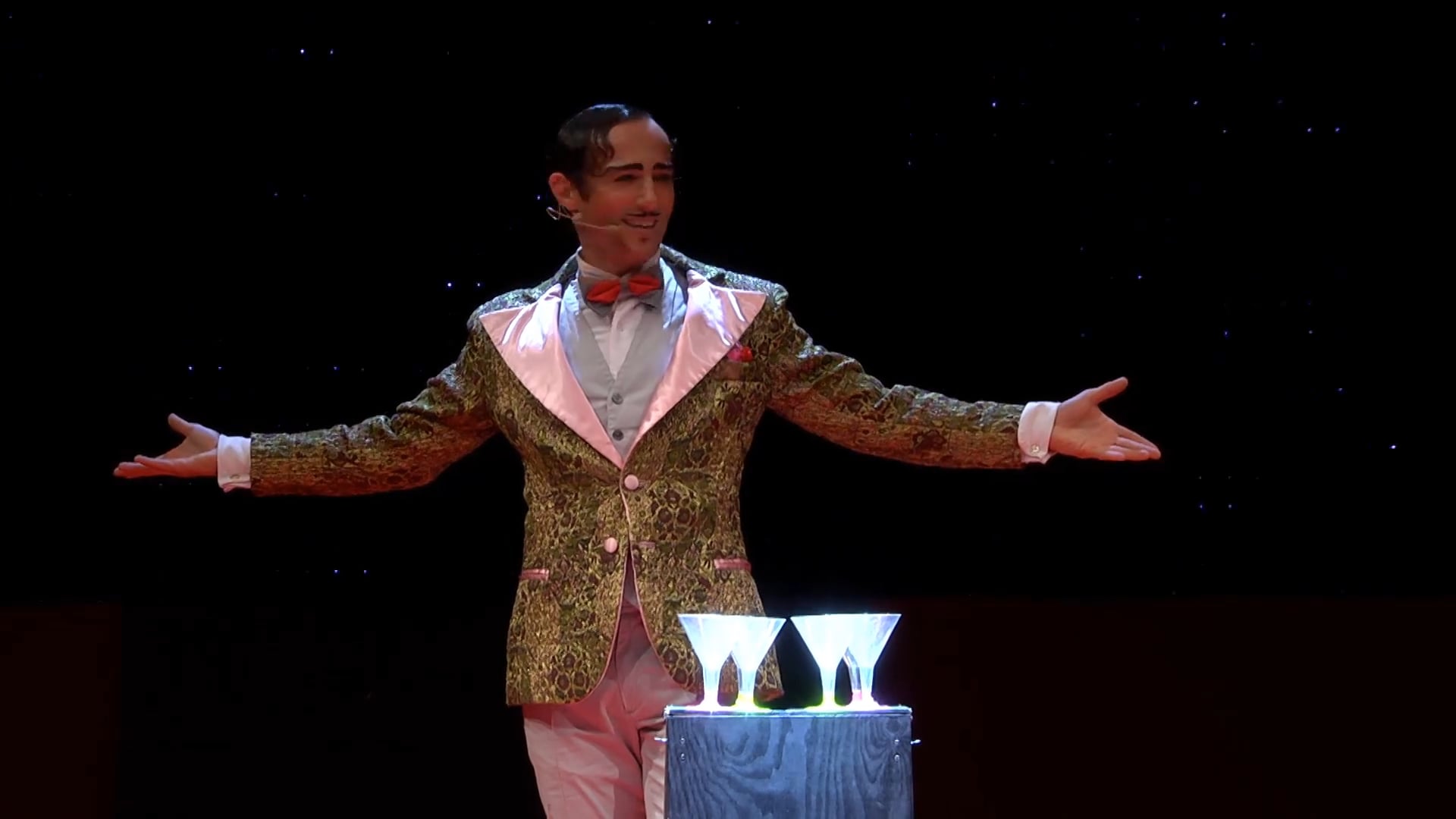 Romeo Le Formidable "Eccentric Ventriloquist" on Vimeo