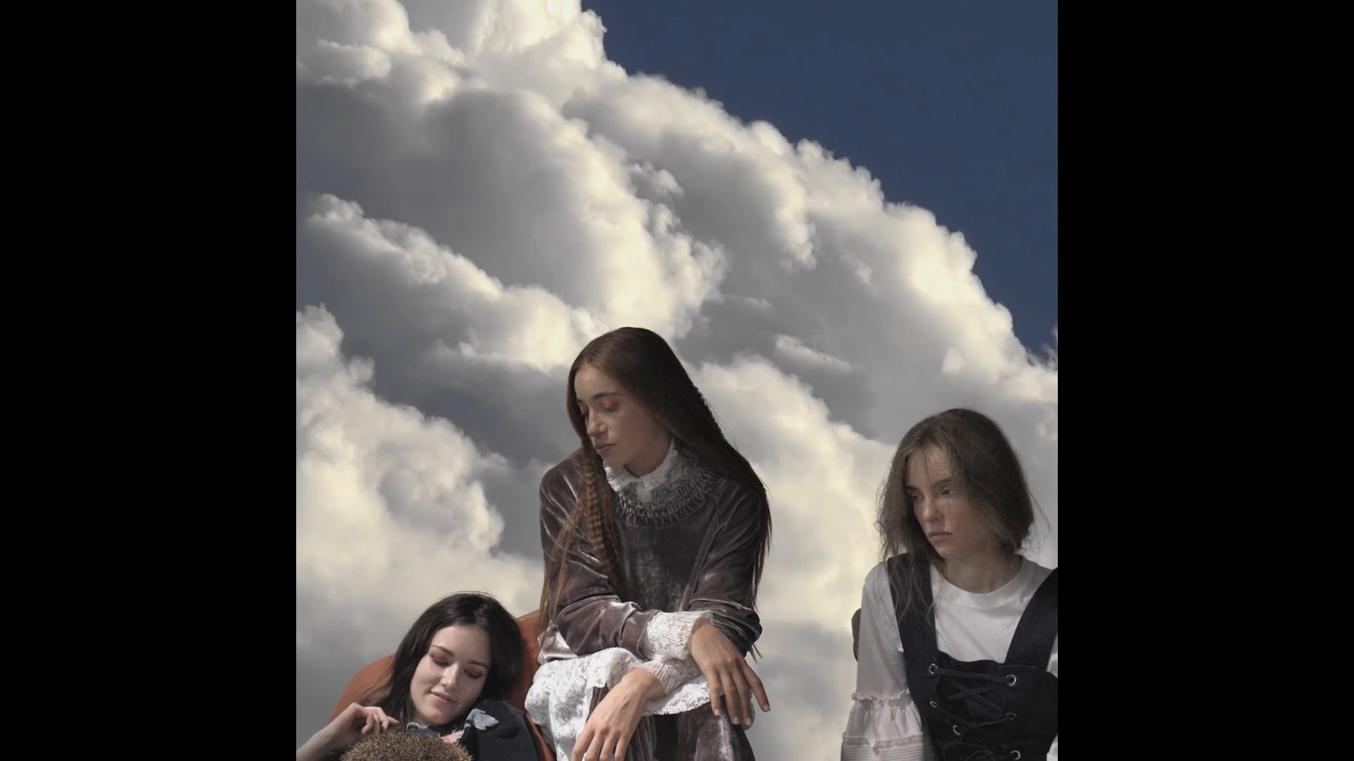 Nostalgique // Elora Thevenet & Raphael Pfeiffer