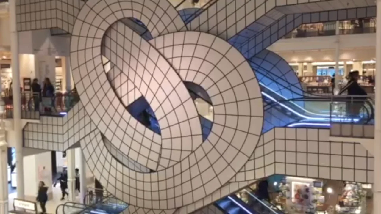 leandro erlich twists le bon marché