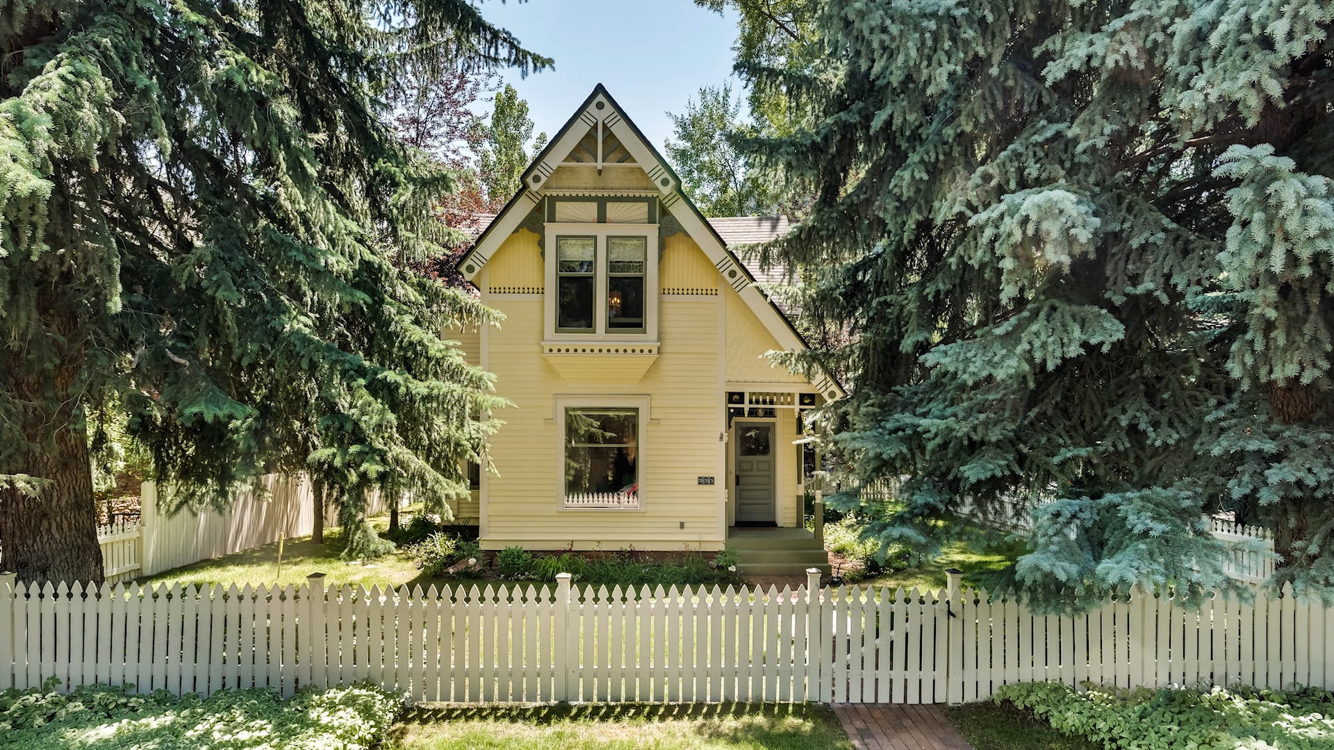 Whitman Properties Hallam and Bleeker on Vimeo