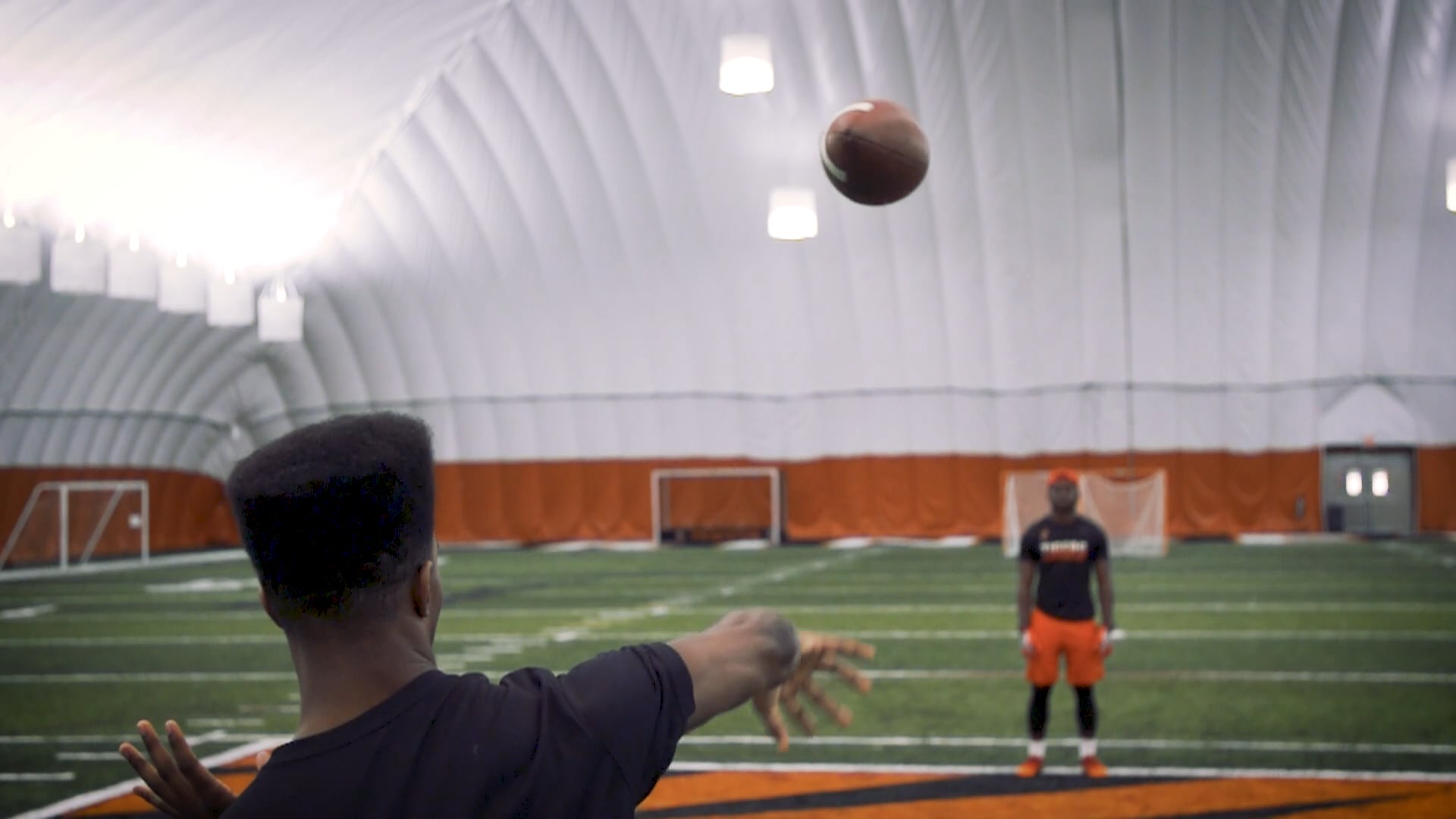 Secrets of a touchdown pass, in 90 seconds