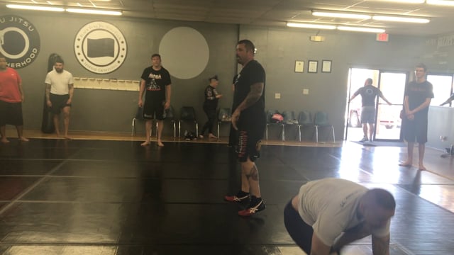 Knee and Foot Dive (Single Leg) to Half Crab 2