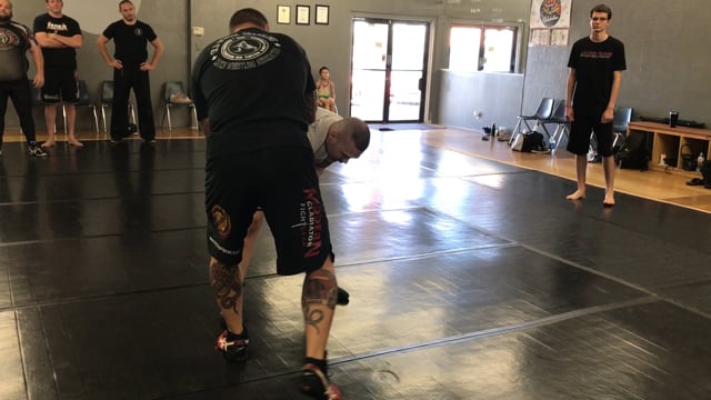 Standing DWL to Straingt Leg Scissors 2