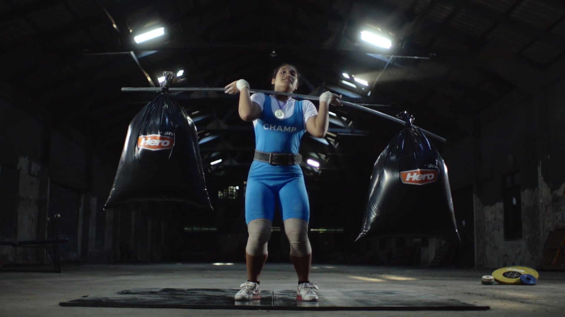 Hero Garbage Bag Weight-lifting
