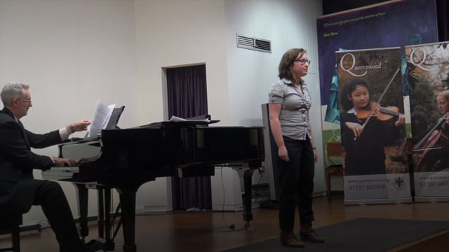Gold Singing - Manon Ludwick