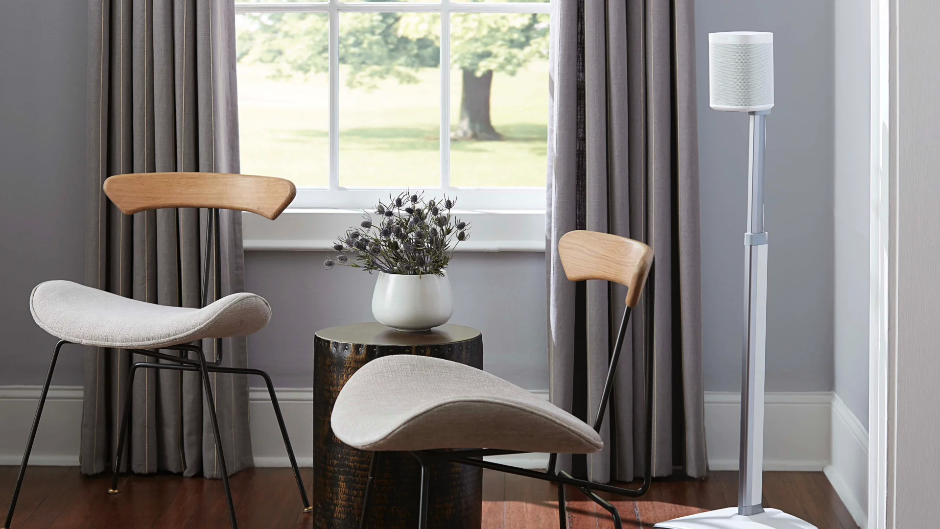 Adjustable Height Wireless Speaker Stands designed for SONOS Adjustable Height Wireless Speaker Stands designed for SONOS
