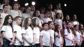 Coro de niños del Colegio Lincoln - Vidala y chaya