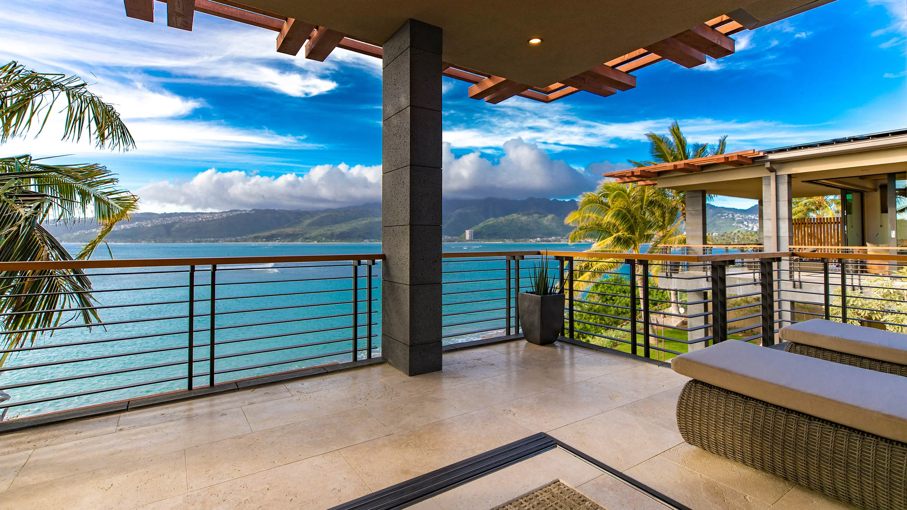MIKI HOUSE ハマケイ Ocean House — Hawaii's Luxury Homes