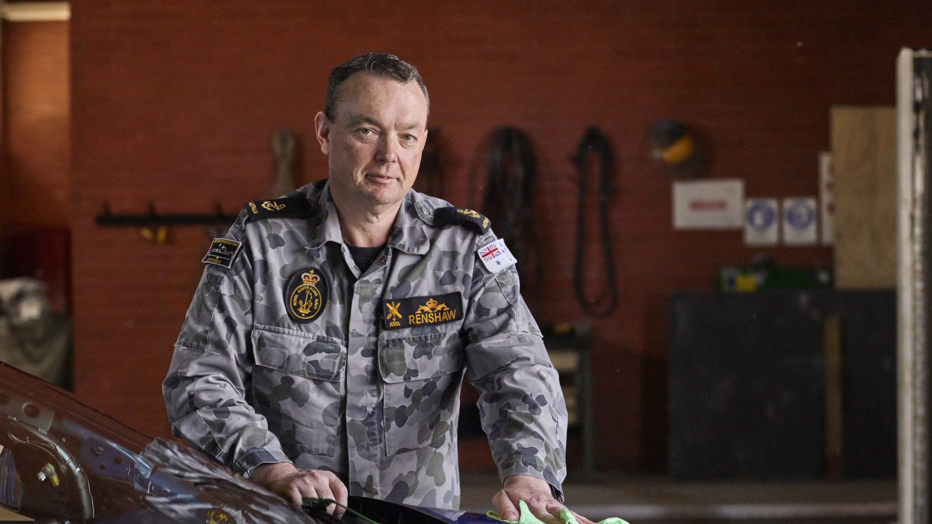 Navy - Behind the Uniform: Glen