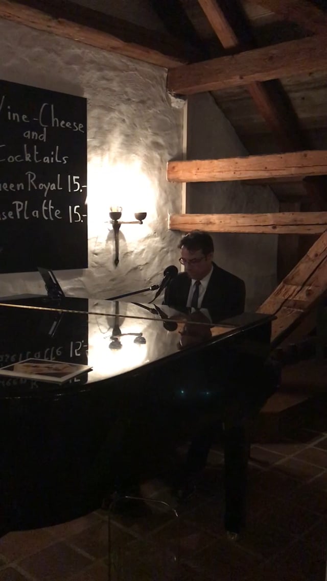 Johnny-D - Singer, guitar & keyboard player, Dj video preview