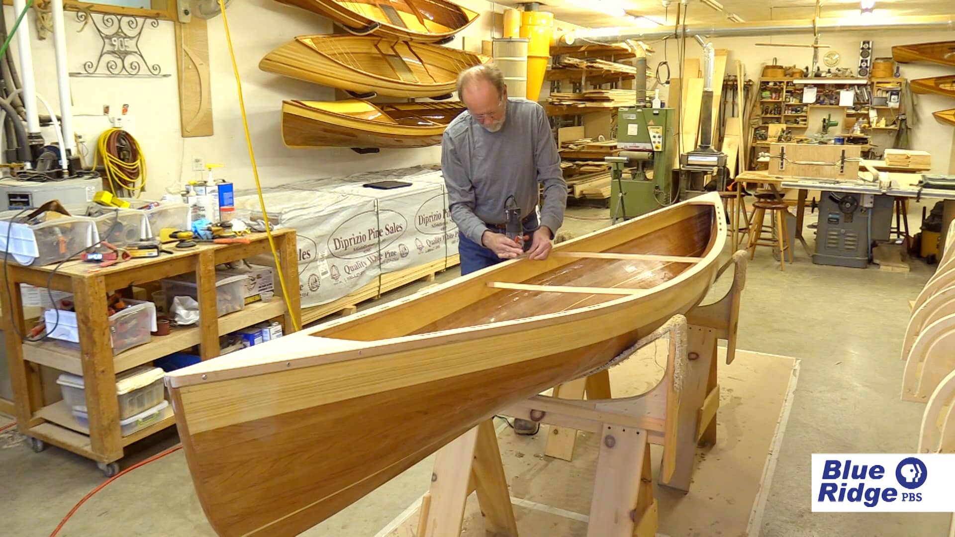 CREATIVE VIRGINIA JIM DODD, WOOD STRIP CANOE MAKER on Vimeo
