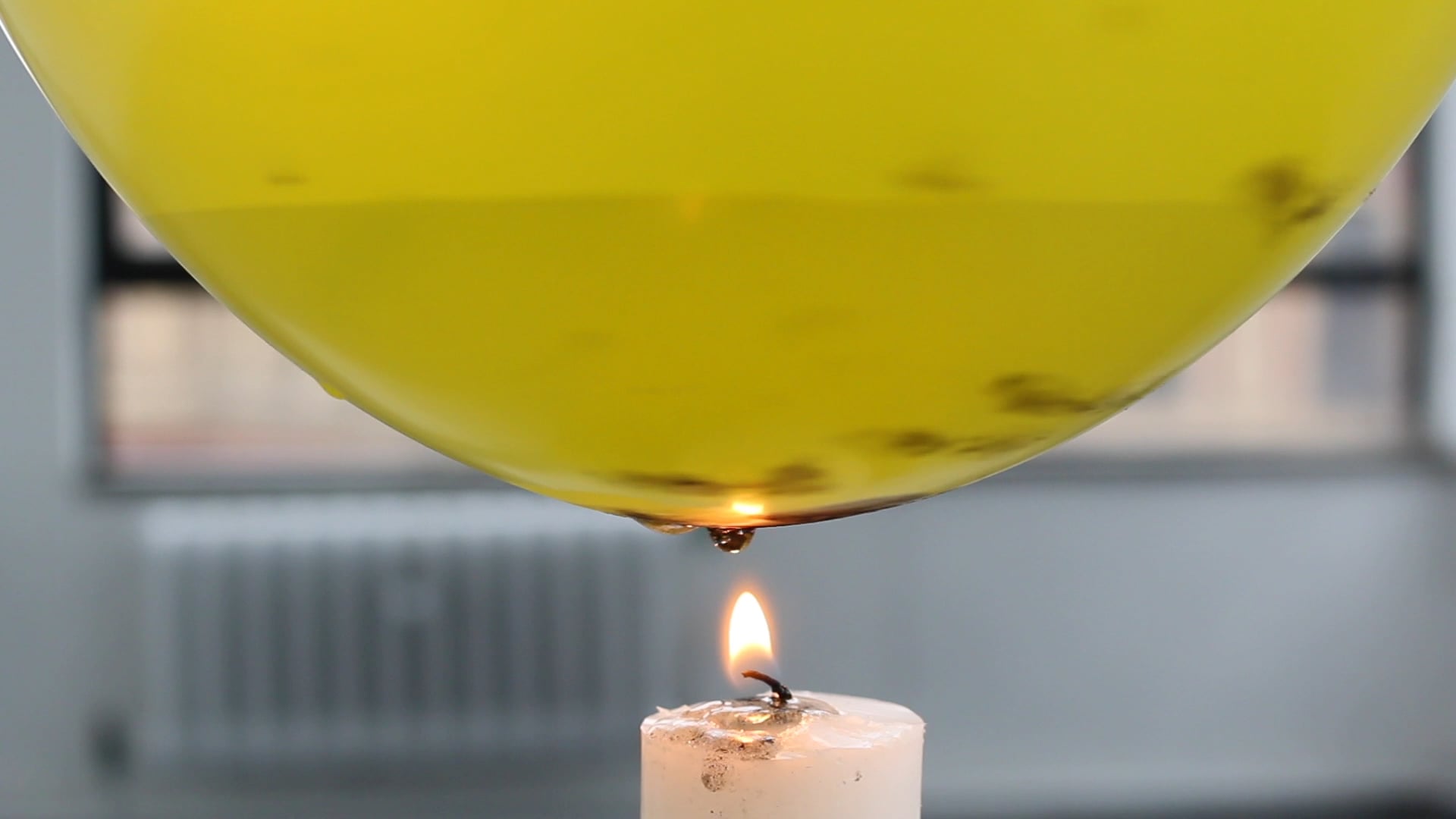 Balloon No.3 (Burning) on Vimeo
