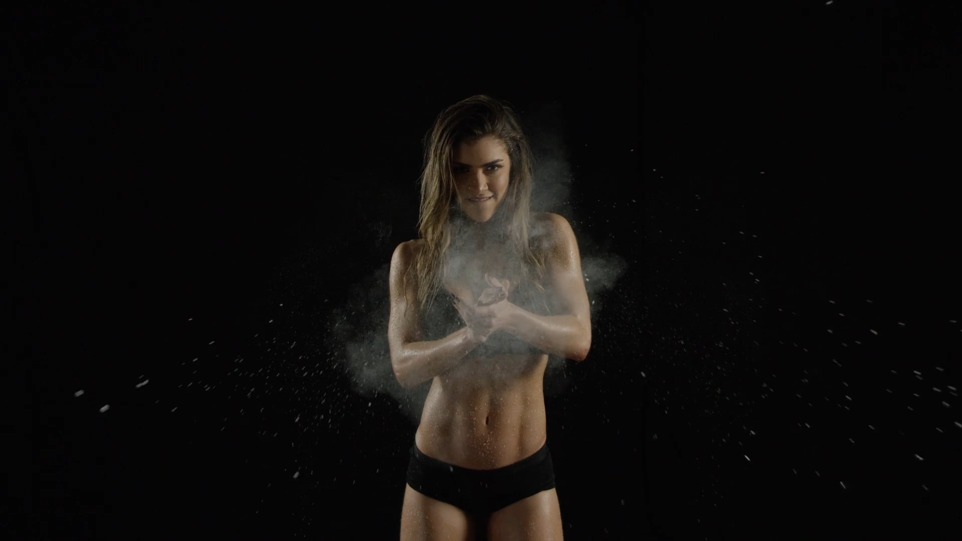 Sweet Sweat // Anllela Sagra