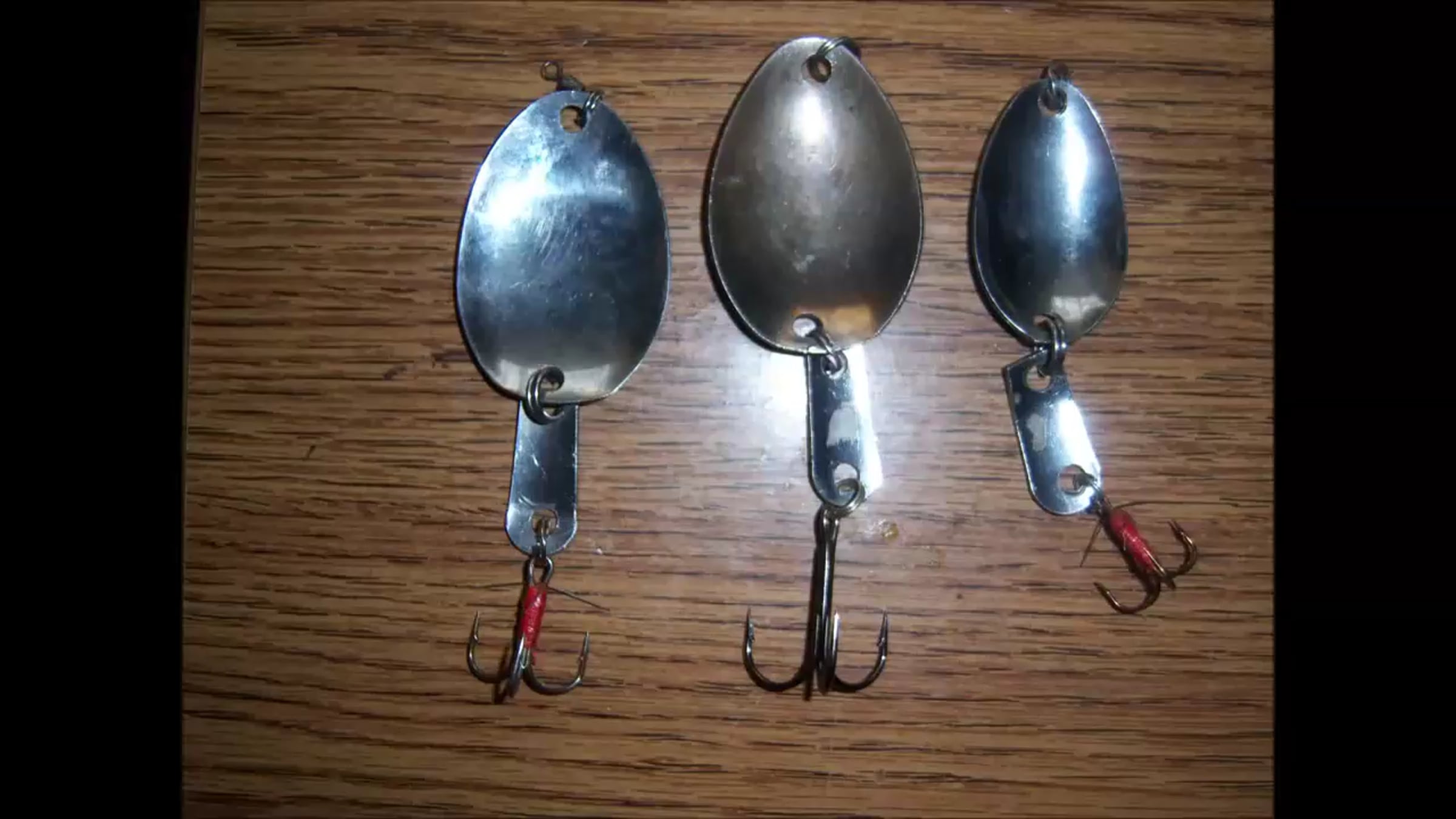 Как сделать блесну своими руками из ложки. Блесна из ложки на щуку. Блесна уралочка колебалка. Как сделать блесну своими руками из ложки. Блесна колебалка из ложки.