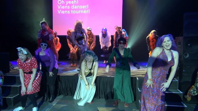 Filming Queens - prestation du 10ème anniversaire de RÉ