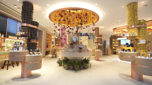 L'OCCITANE's First London Flagship Store by FutureBrand UXUS