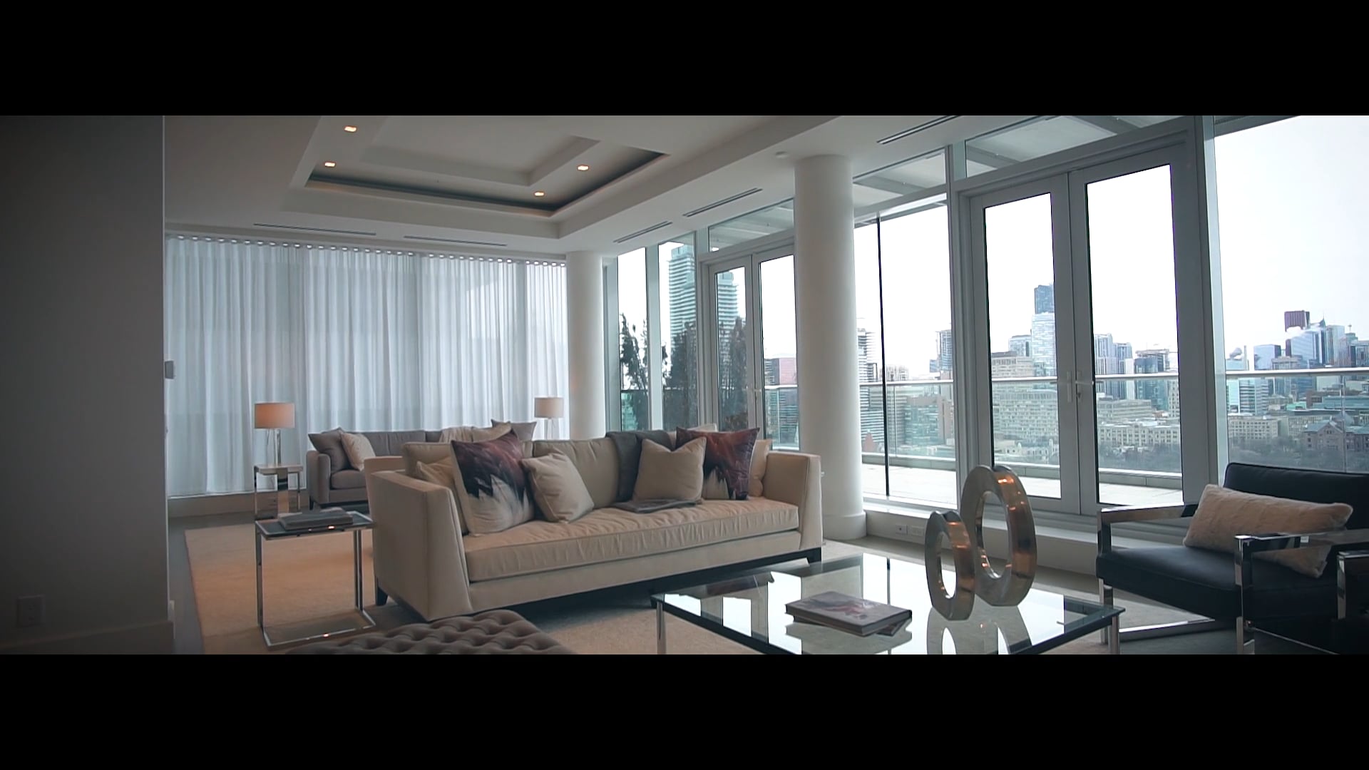 206 Bloor Street West