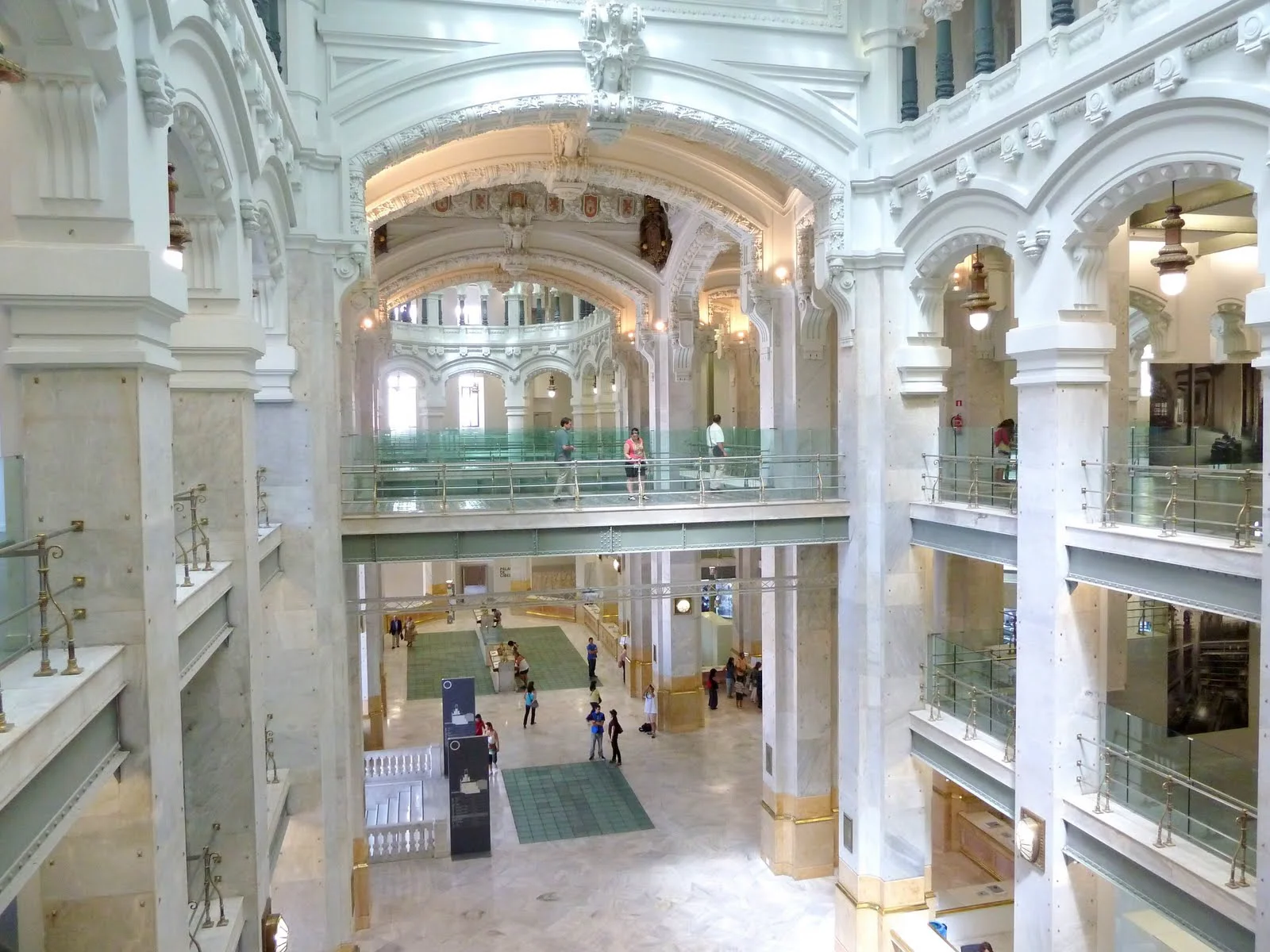 Visit Madrid Day2 on Vimeo