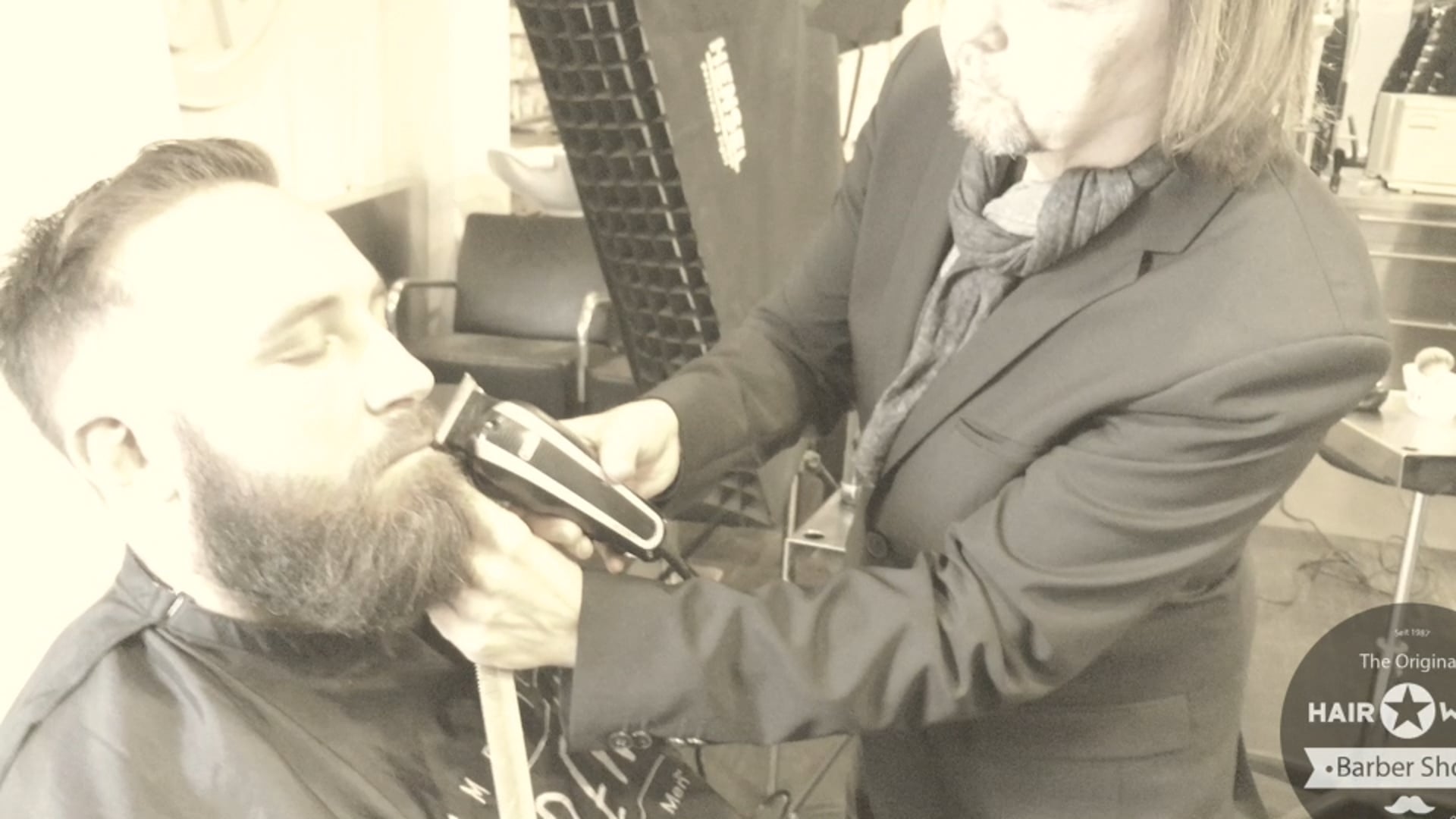 HAIR-WOLF Barbershop Bart