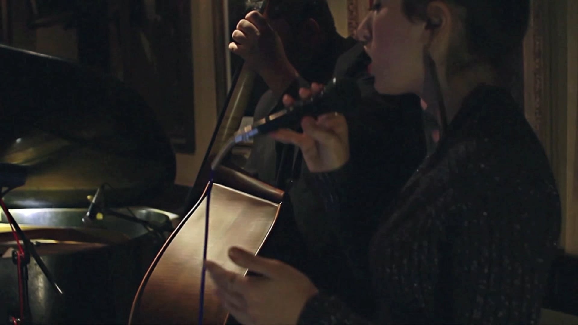 Tassia Cabanas and Trio - Jazz sessions