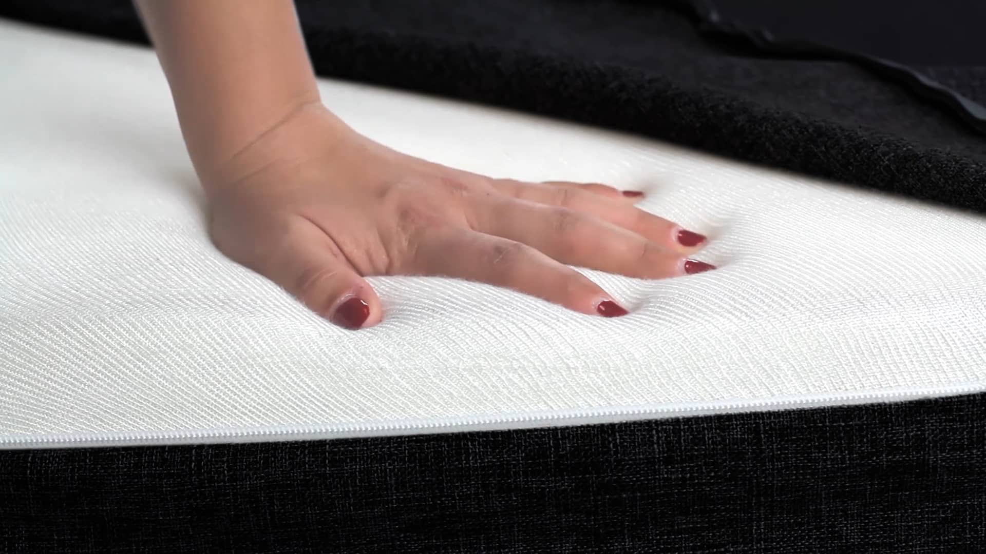 CouchBed Memory Foam on Vimeo