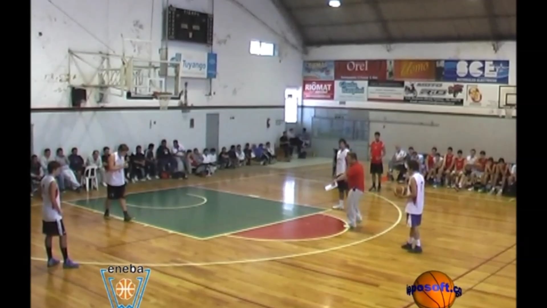 Santander C - Basquet femenino. Situaciones ofensivas contra defensa individual. Ofensiva regular. on Vimeo