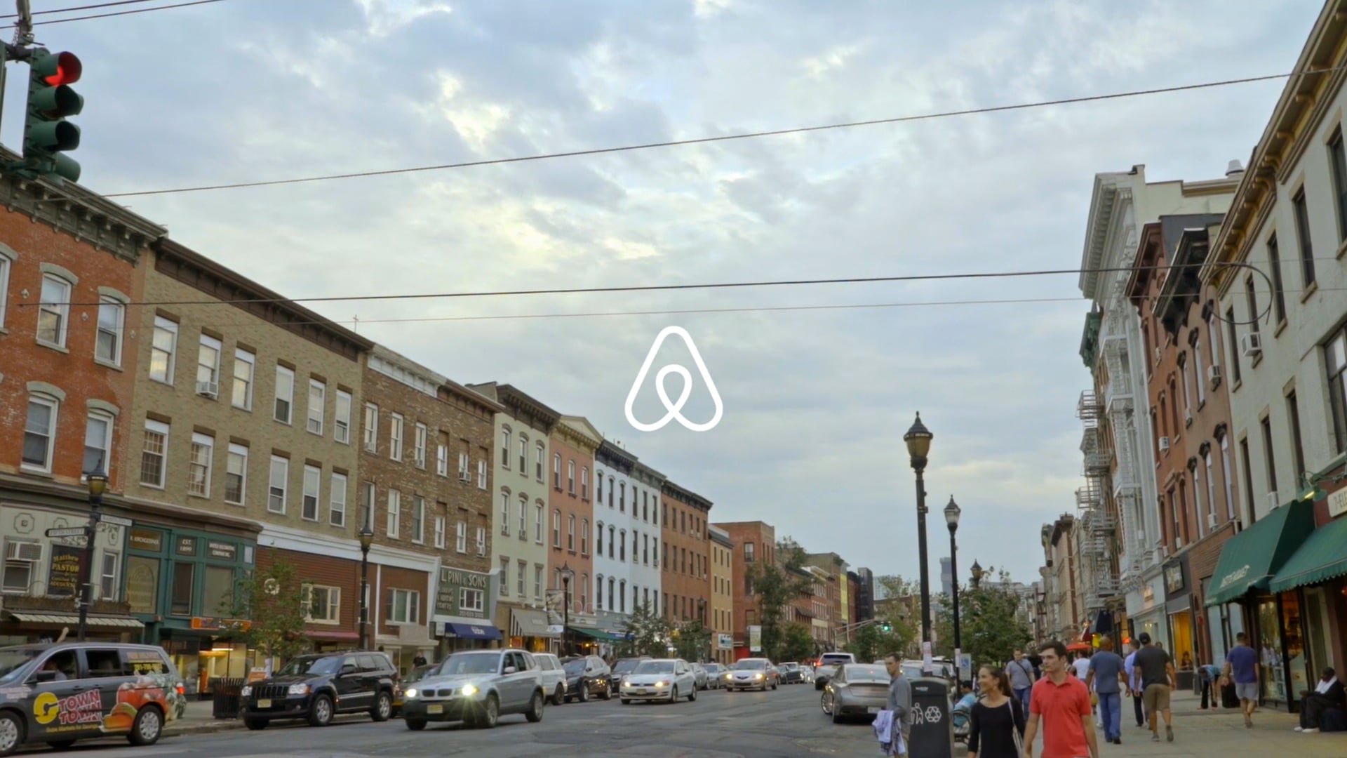 Airbnb "Host Advance Program"