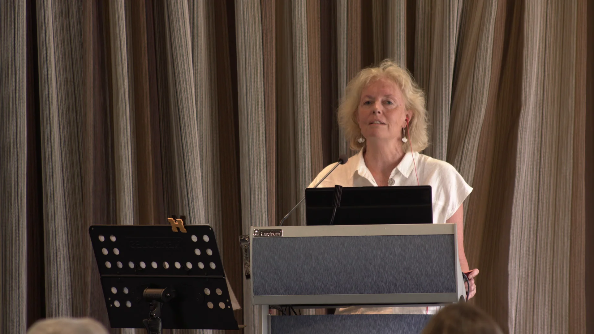 Professor Michele Leggott Emily and her sisters