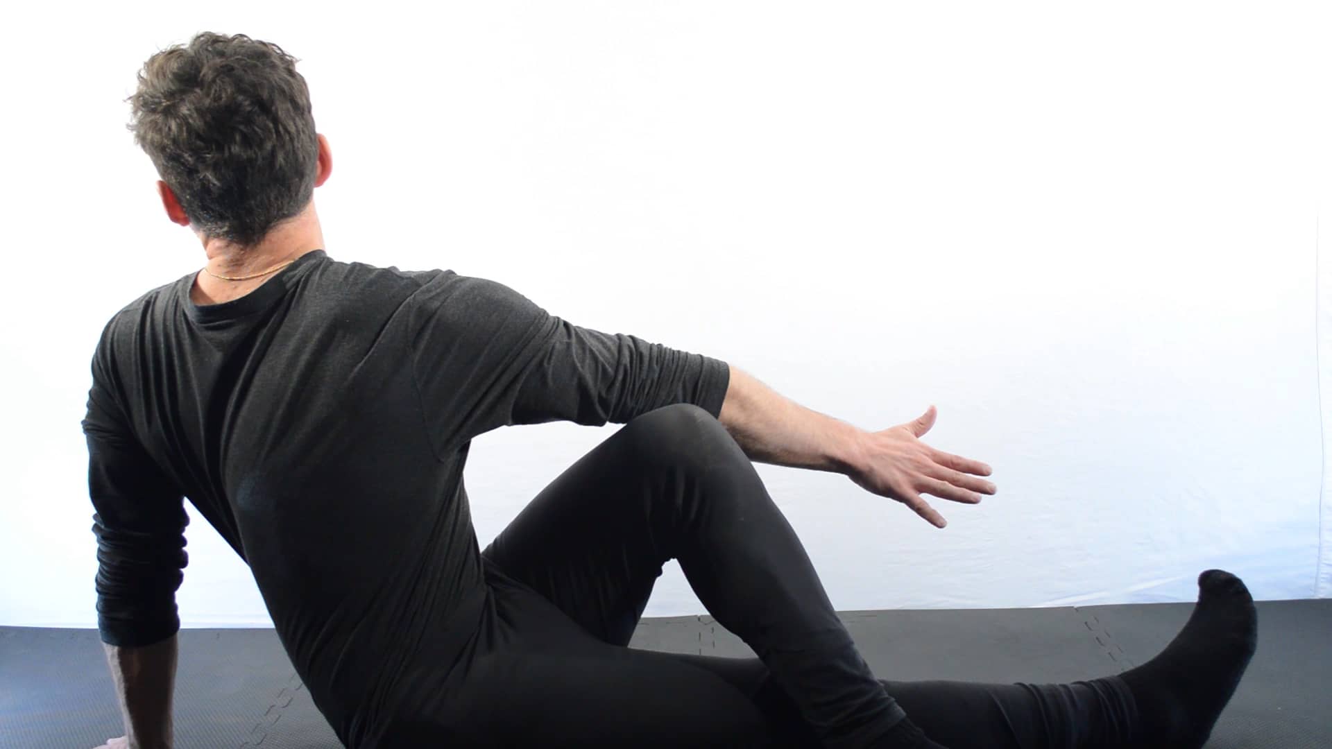 Longissimus Thoracis Stretch on Vimeo