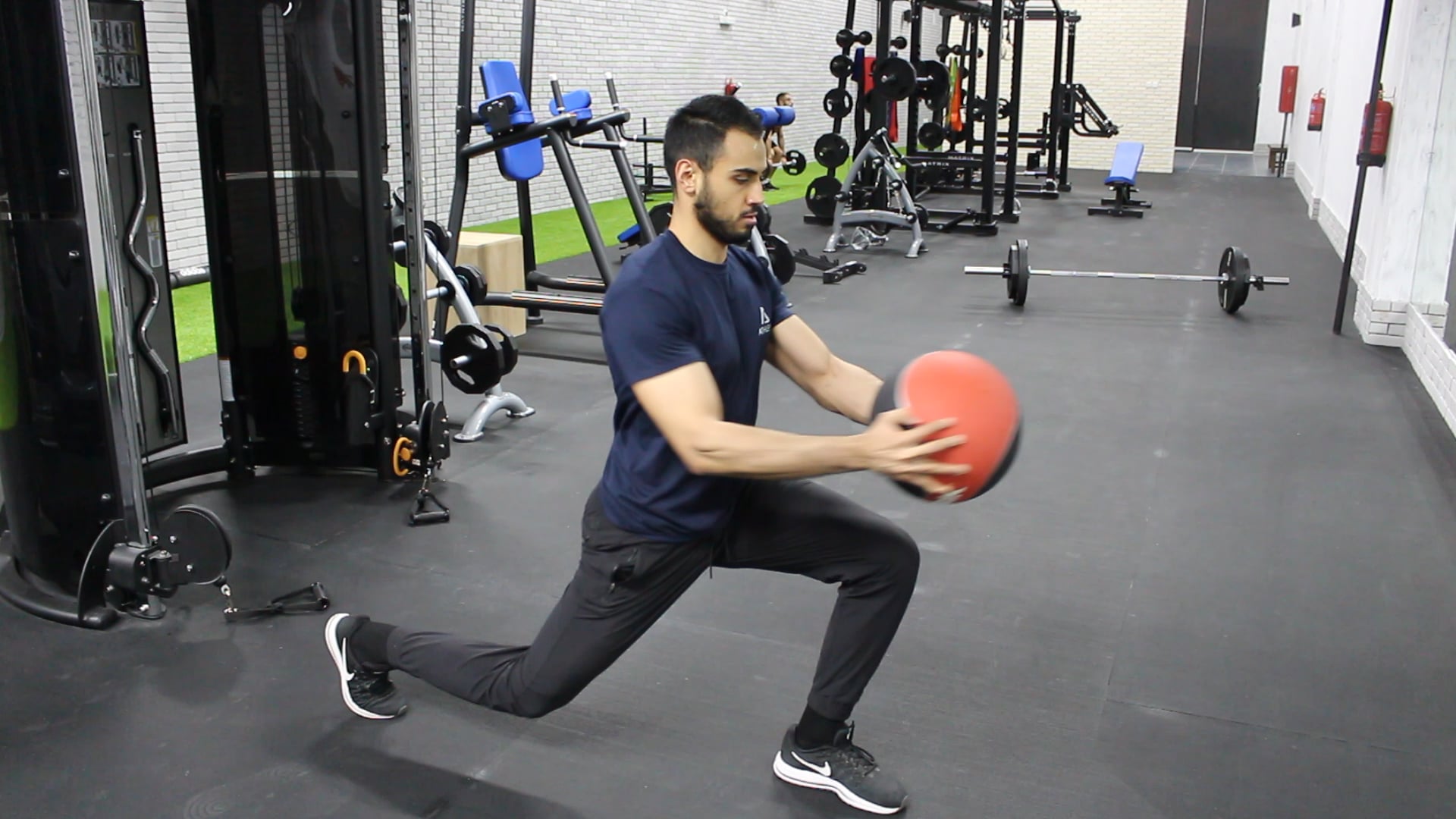 Med Ball Lunge into Twist on Vimeo