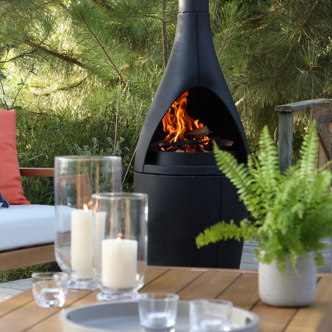 John Lewis smoking chimnea on Vimeo