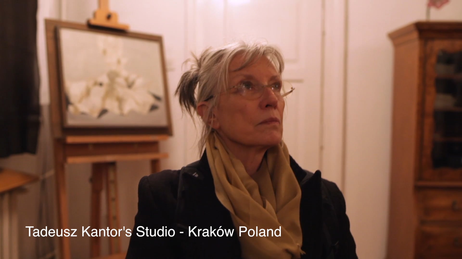 A PINK CHAIR — Liz LeCompte in Tadeusz Kantor’s studio in Krakow (2013) [03.23.18]