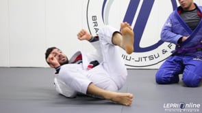 Back Take Defense Against Knee Cut Pass When an Opponent Shifts Their Base