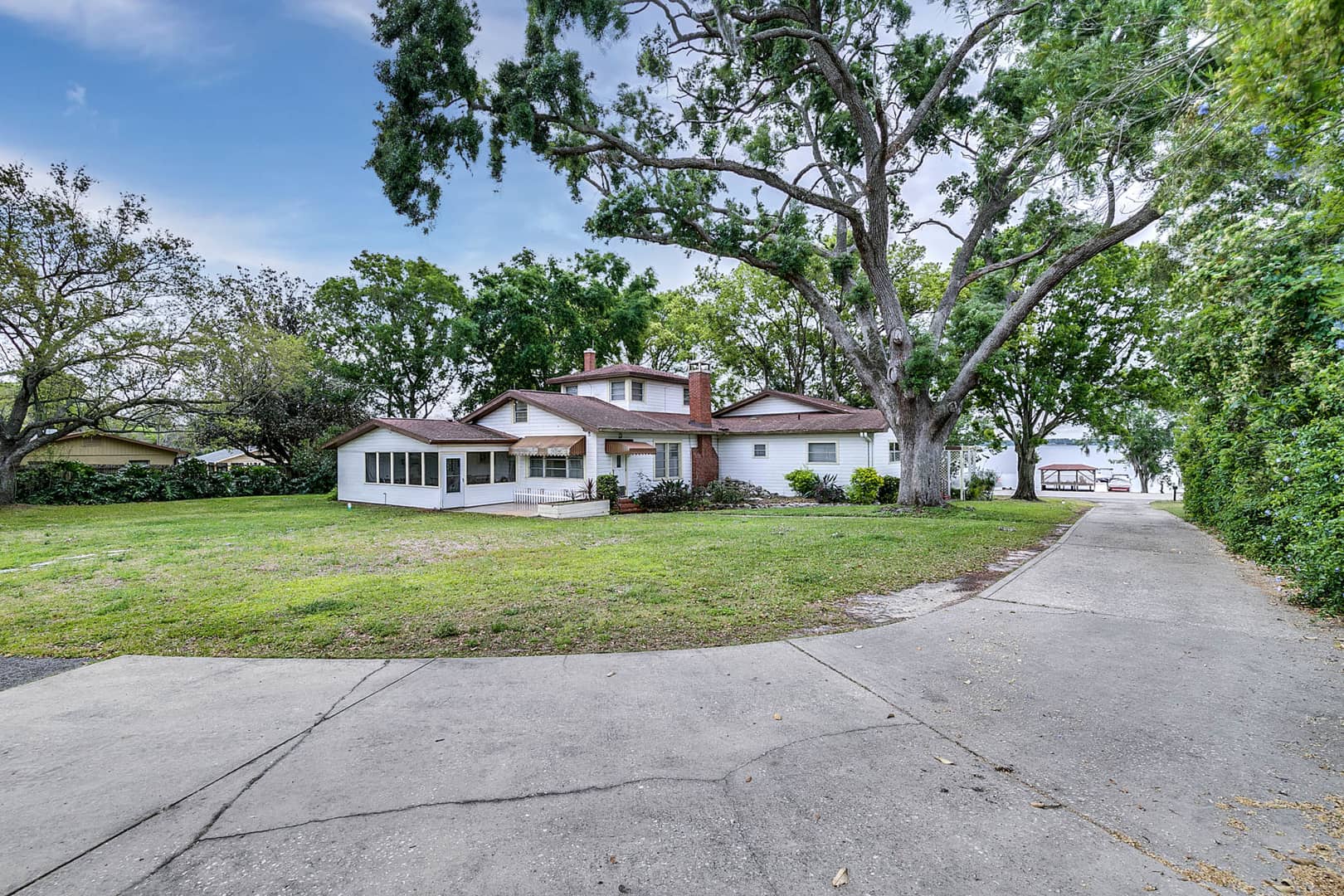 11349 Lake Minneola Shores, Minneola, FL 34715 (MLS Tour) on Vimeo