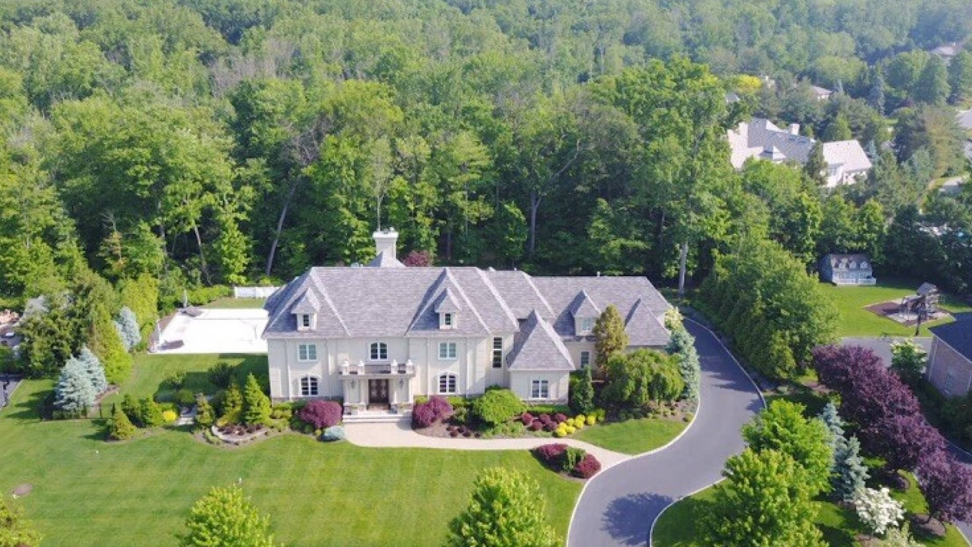 22 Trafalgar Dr Livingston NJ on Vimeo