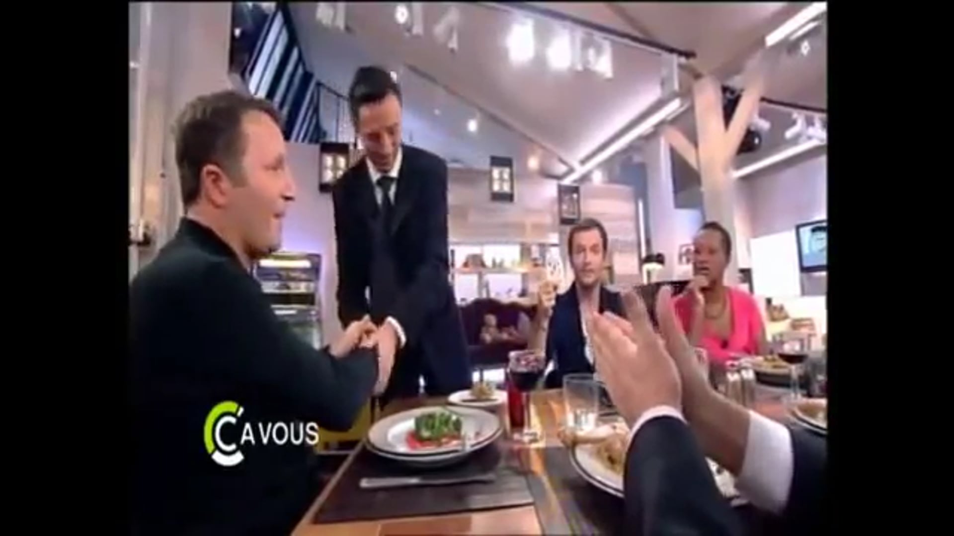 Arthur_(video-avc1_audio-mp4a)_484x360