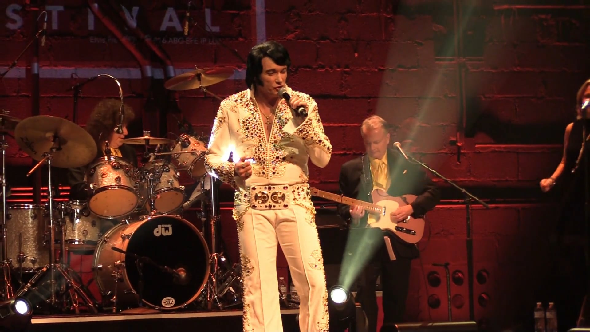 Promotional video thumbnail 1 for Garth Brooks & Elvis Impersonator, Jeff Gordon