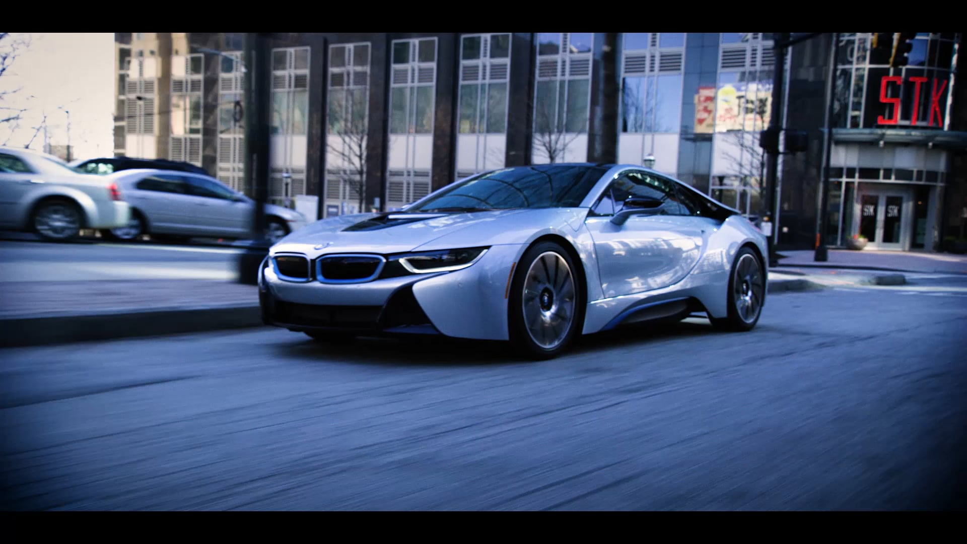 Twins - BMW i8 Spec Commercial