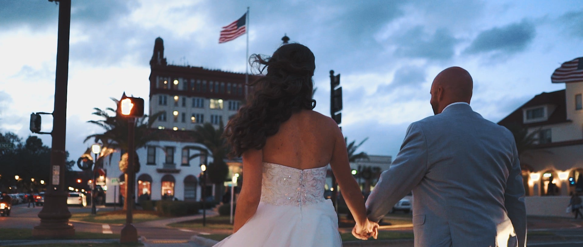 Video thumbnail for Treasury on the Plaza Wedding | Leslie & Rob