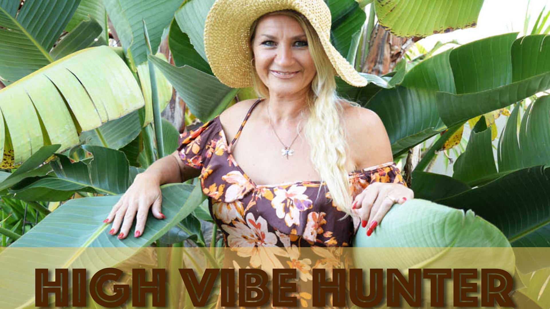High Vibe Hunter – Footprints in the Sand