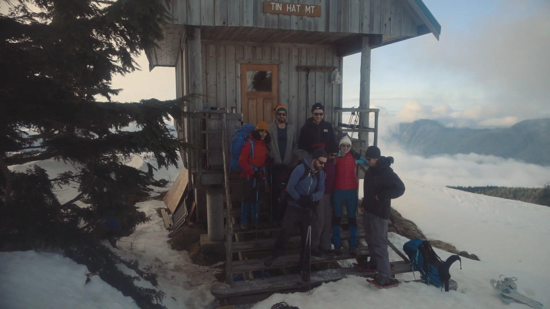 Tin Hat hut snowshoe hike 2018 on Vimeo