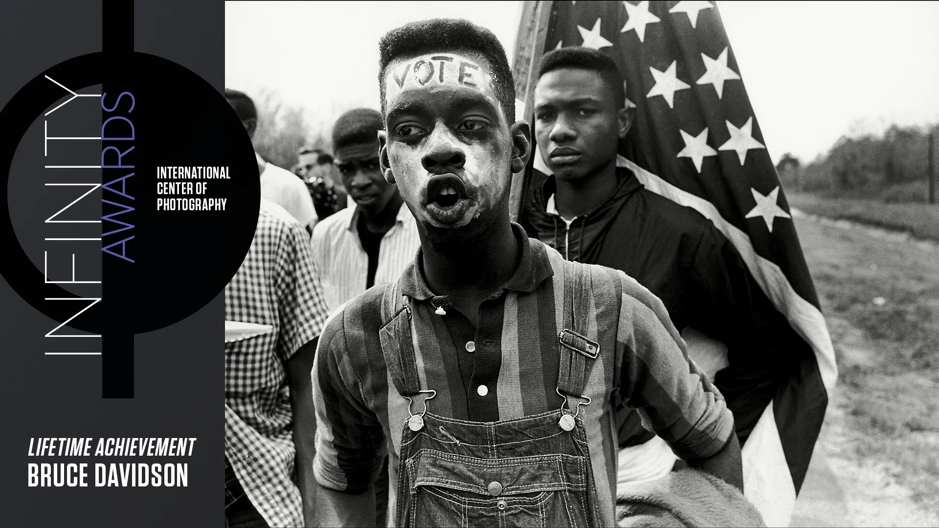Bruce Davidson Photographs /サイン入り　1979年 2018 Infinity Award: Lifetime Achievement — Bruce Davidson