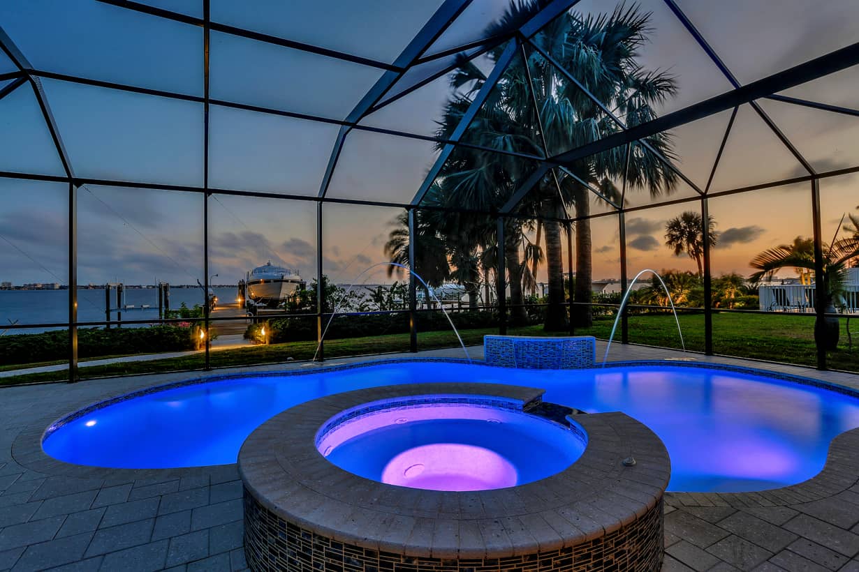 1040 Dolphin Dr, Cape Coral, FL 33904 on Vimeo