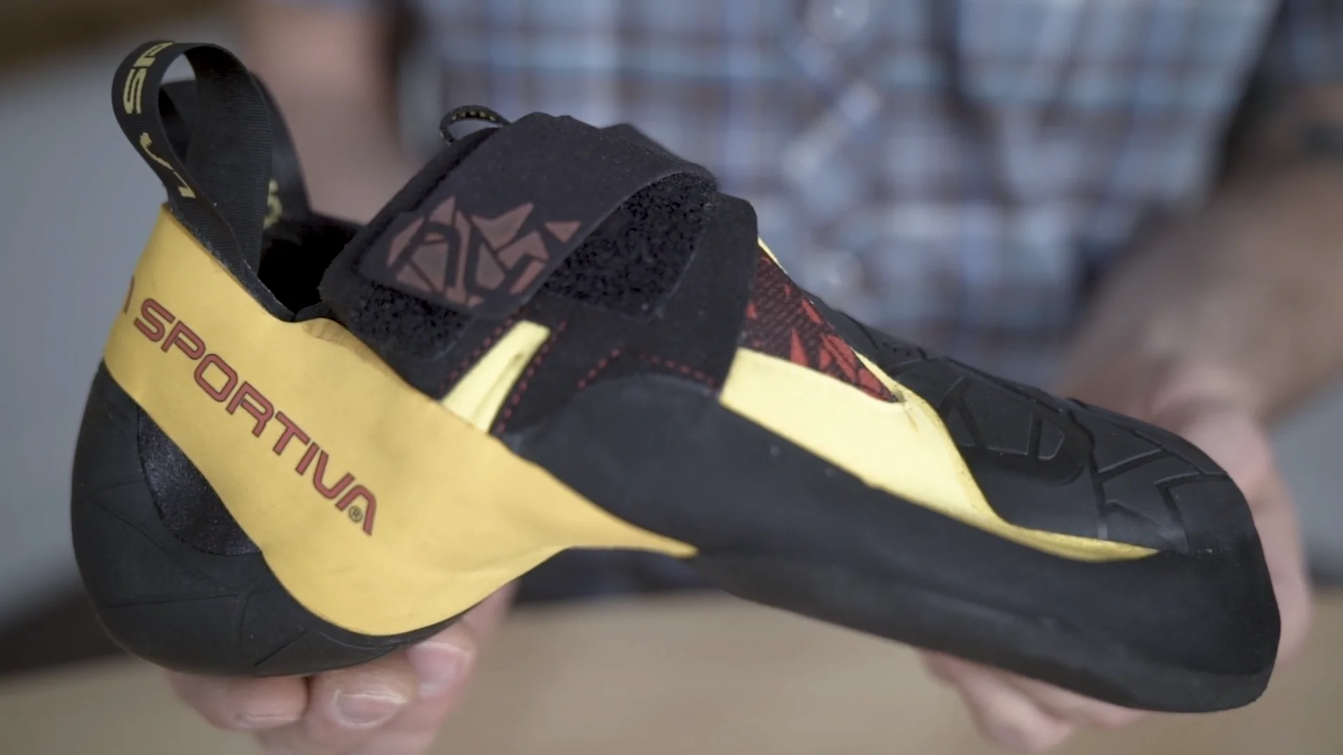 SPORTIVA(スポルティバ) SKWAMA(スクワマ) ブラックイエロー SPORTIVA(スポルティバ) SKWAMA(スクワマ) ブラックイエロー