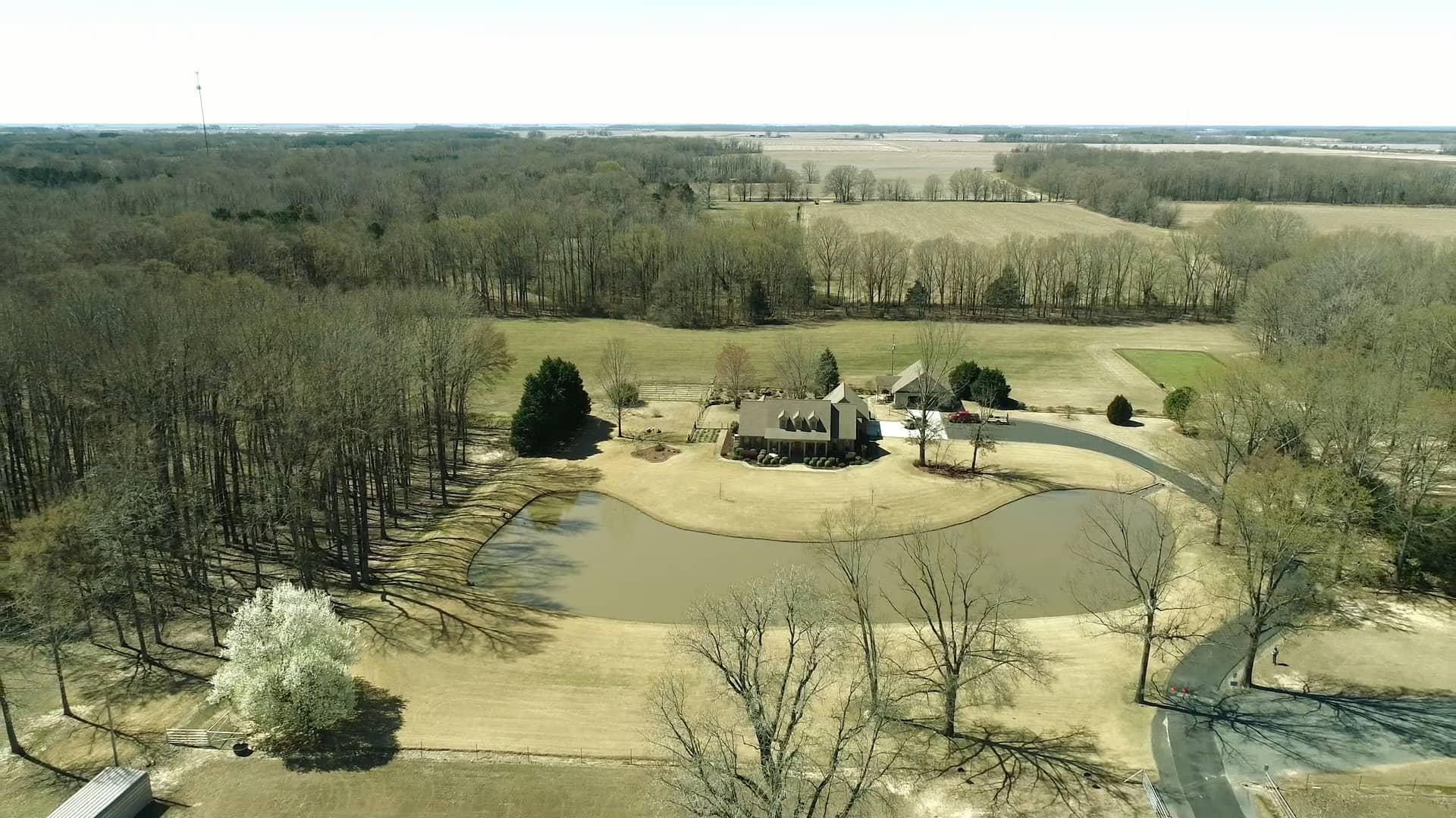 33 Acre Horse Ranch in Hazen Arkansas on Vimeo