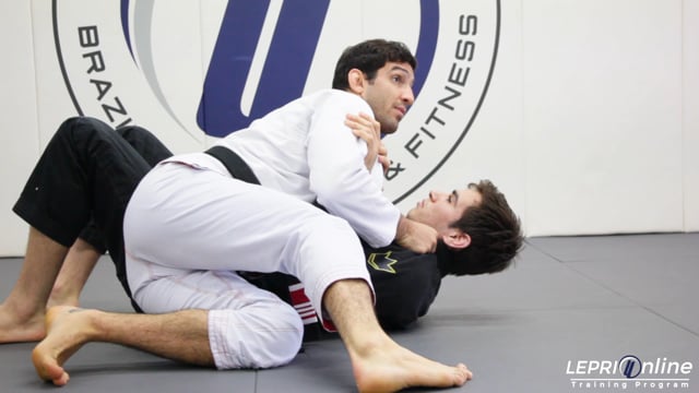 One Leg X-Guard Escape and Pass to Side Control